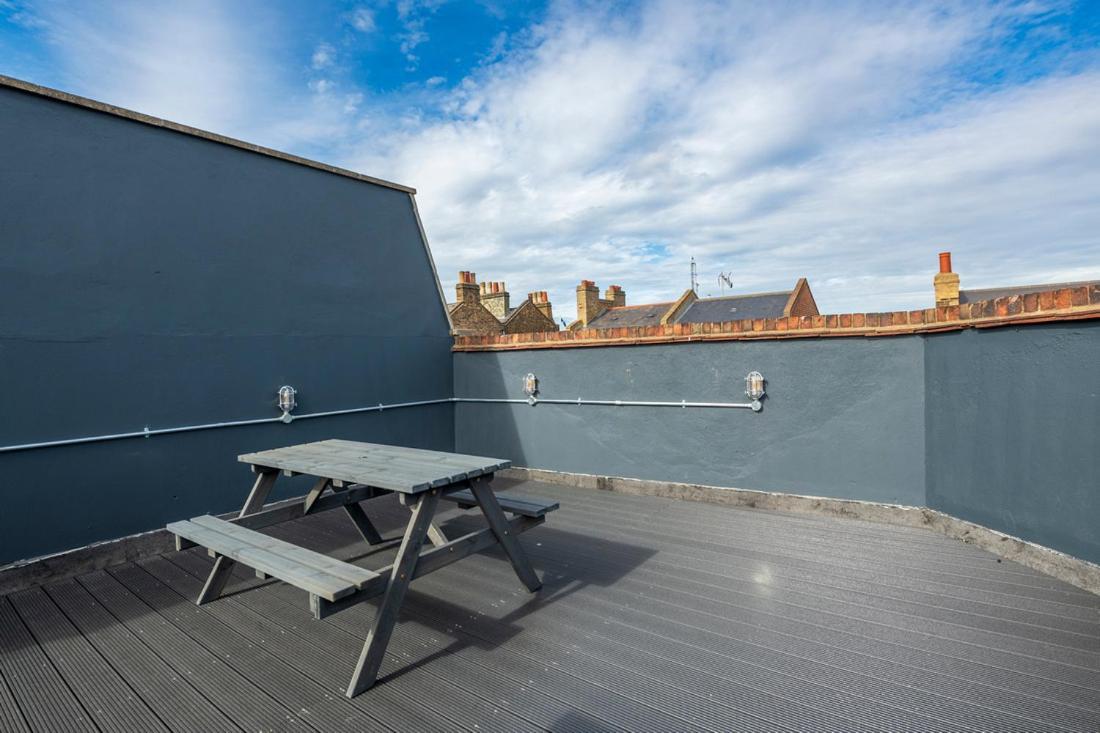 לונדון Spacious Home On Chapel Market מראה חיצוני תמונה