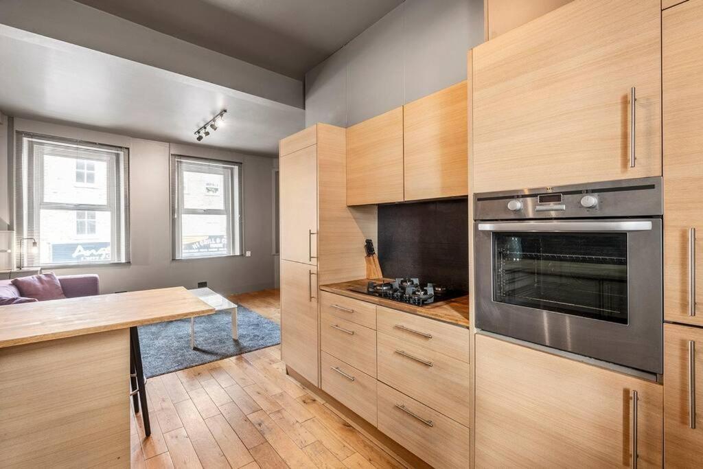 לונדון Spacious Home On Chapel Market מראה חיצוני תמונה