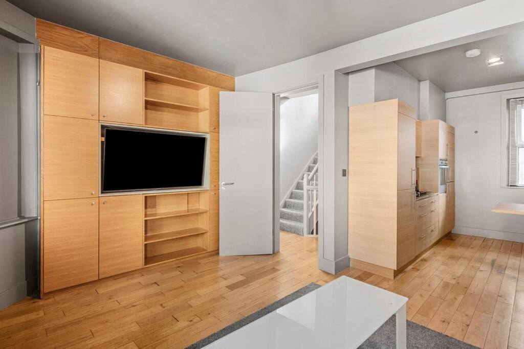 לונדון Spacious Home On Chapel Market מראה חיצוני תמונה